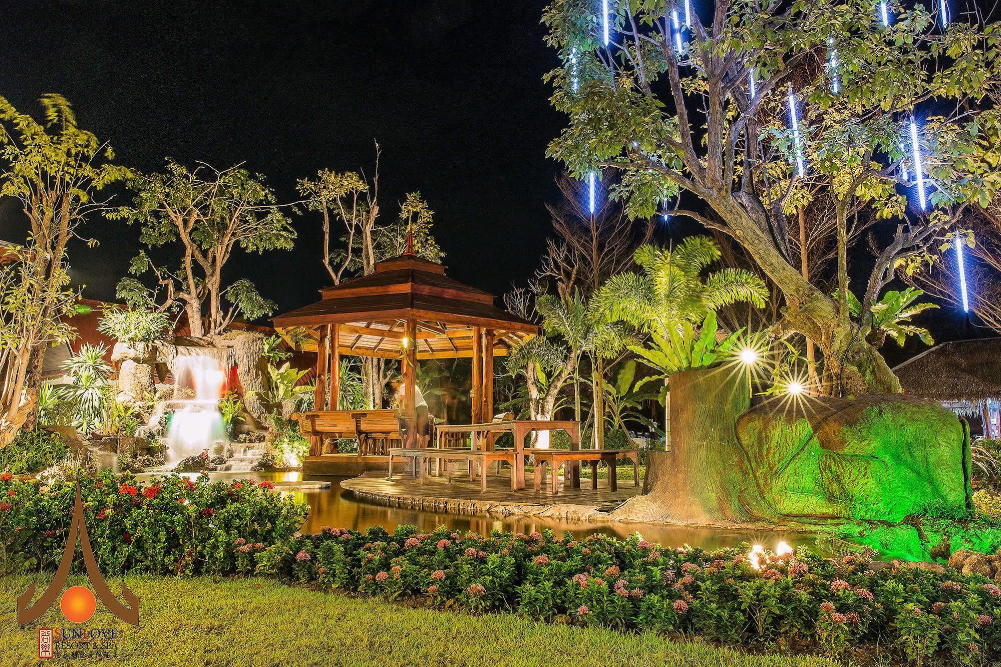 Sunlove Resort And Spa - Grand View นครปฐม ภายนอก รูปภาพ